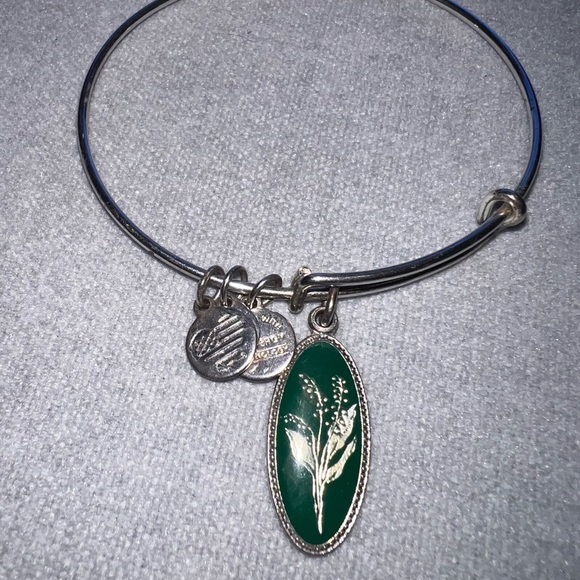 Alex & Ani (8) bracelets - Picture 3 of 9